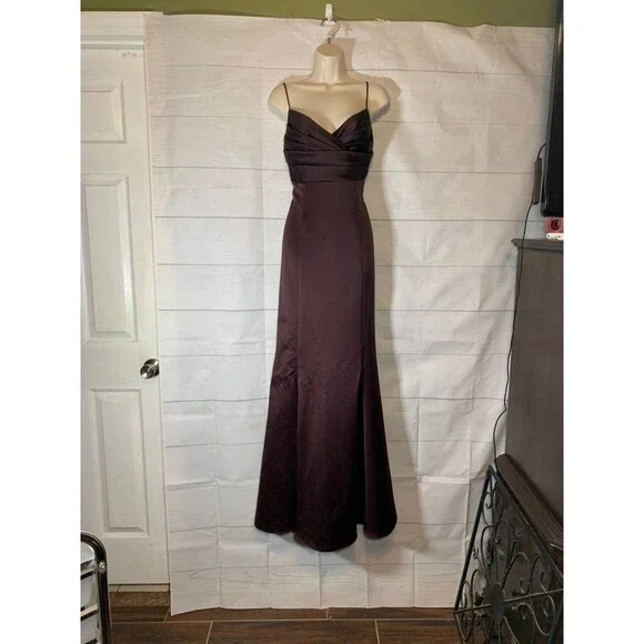 mocha formal dress LaDivine S506 Long Formal Lace Fitted Evening Dress main image 1